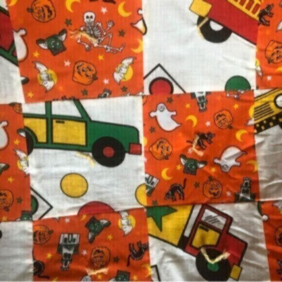 Halloween  Patchwork Blanket  Truck Theme NEW - Picture 5 of 5